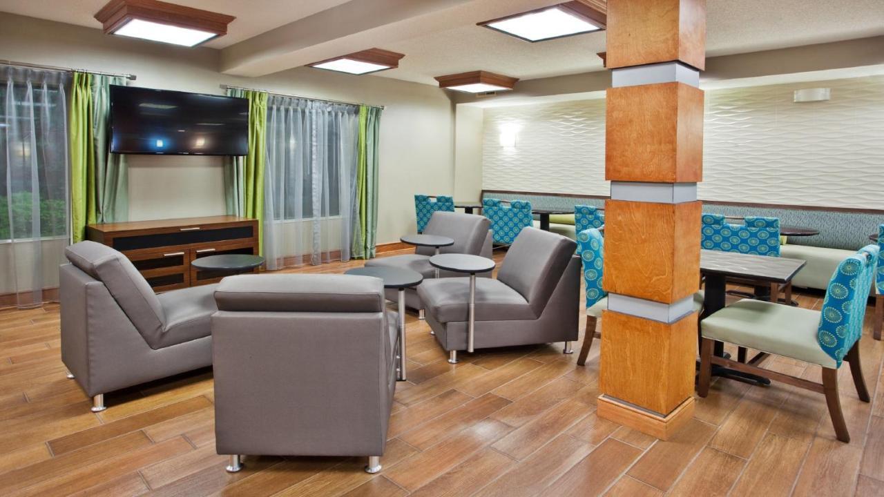 Holiday Inn Express Hotel & Suites Kimball, An Ihg Hotel Bagian luar foto