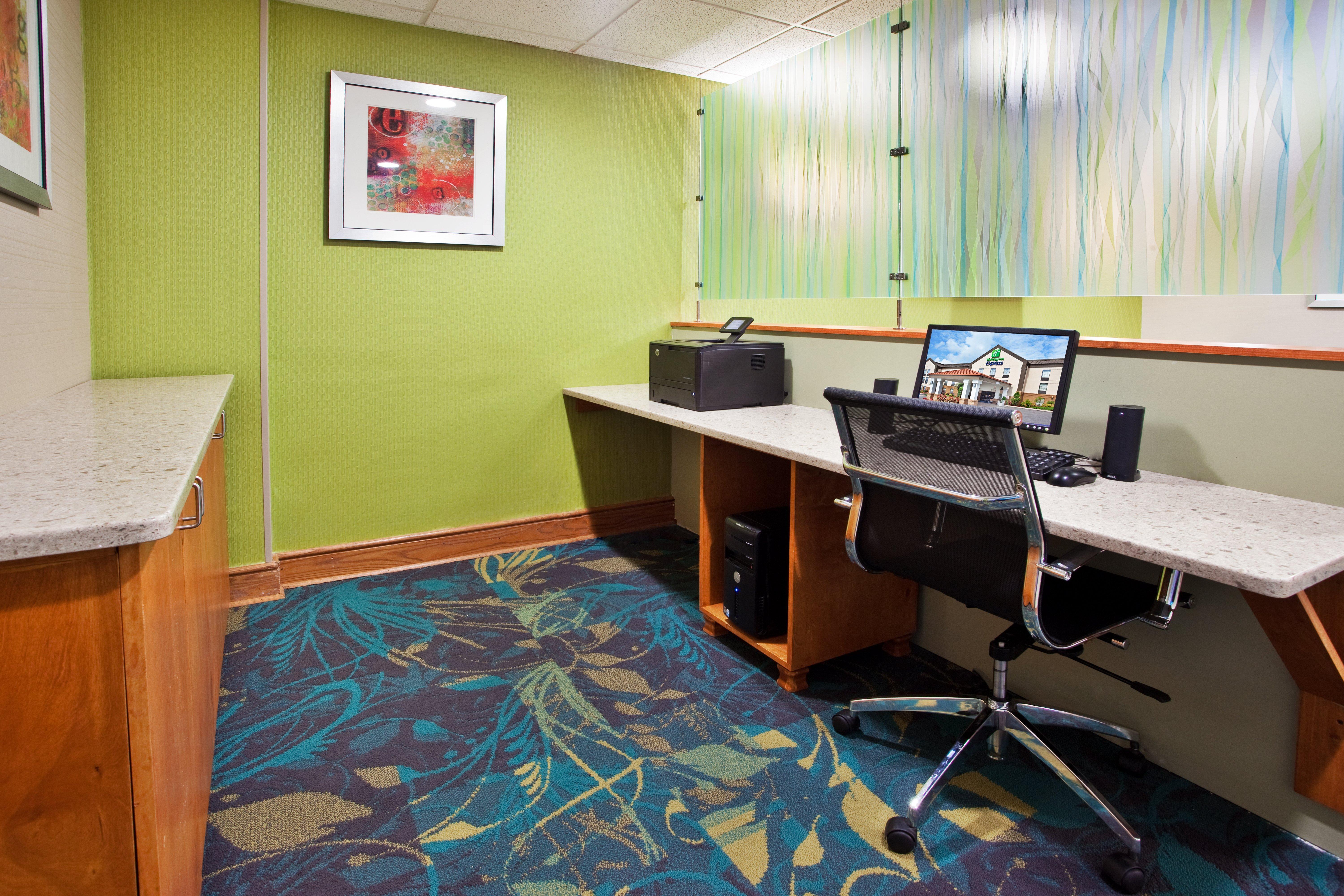 Holiday Inn Express Hotel & Suites Kimball, An Ihg Hotel Bagian luar foto